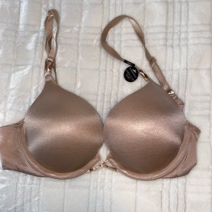 Victoria Secret Bra - Brand New w Tag